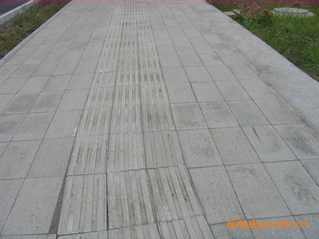 条纹步道石哪家安全(条纹纹理的石头是什么石)