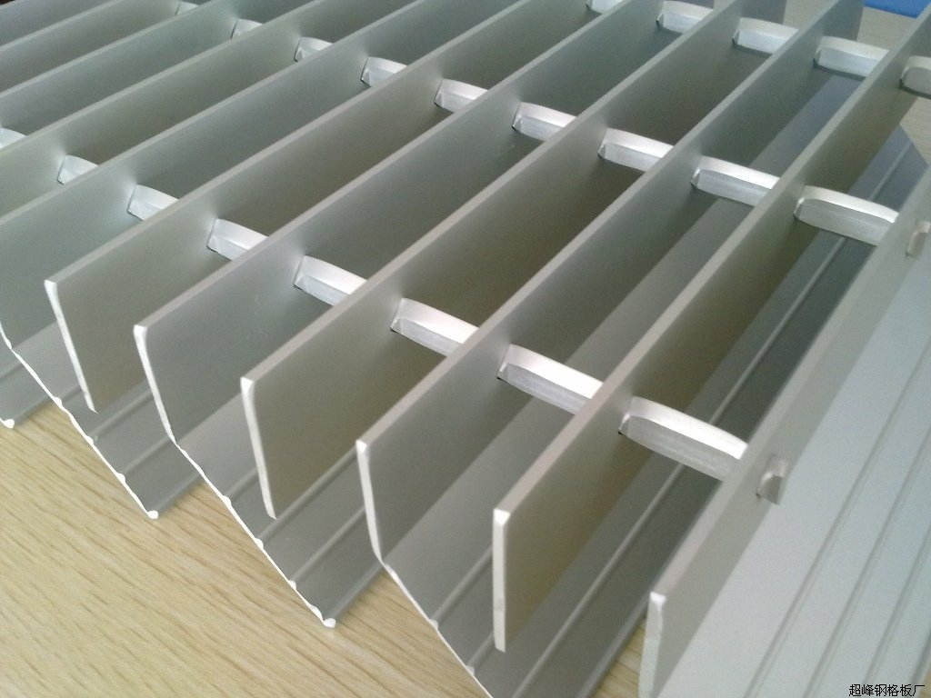 铝制条形格栅板厂家 铝制条形格栅板厂家排名