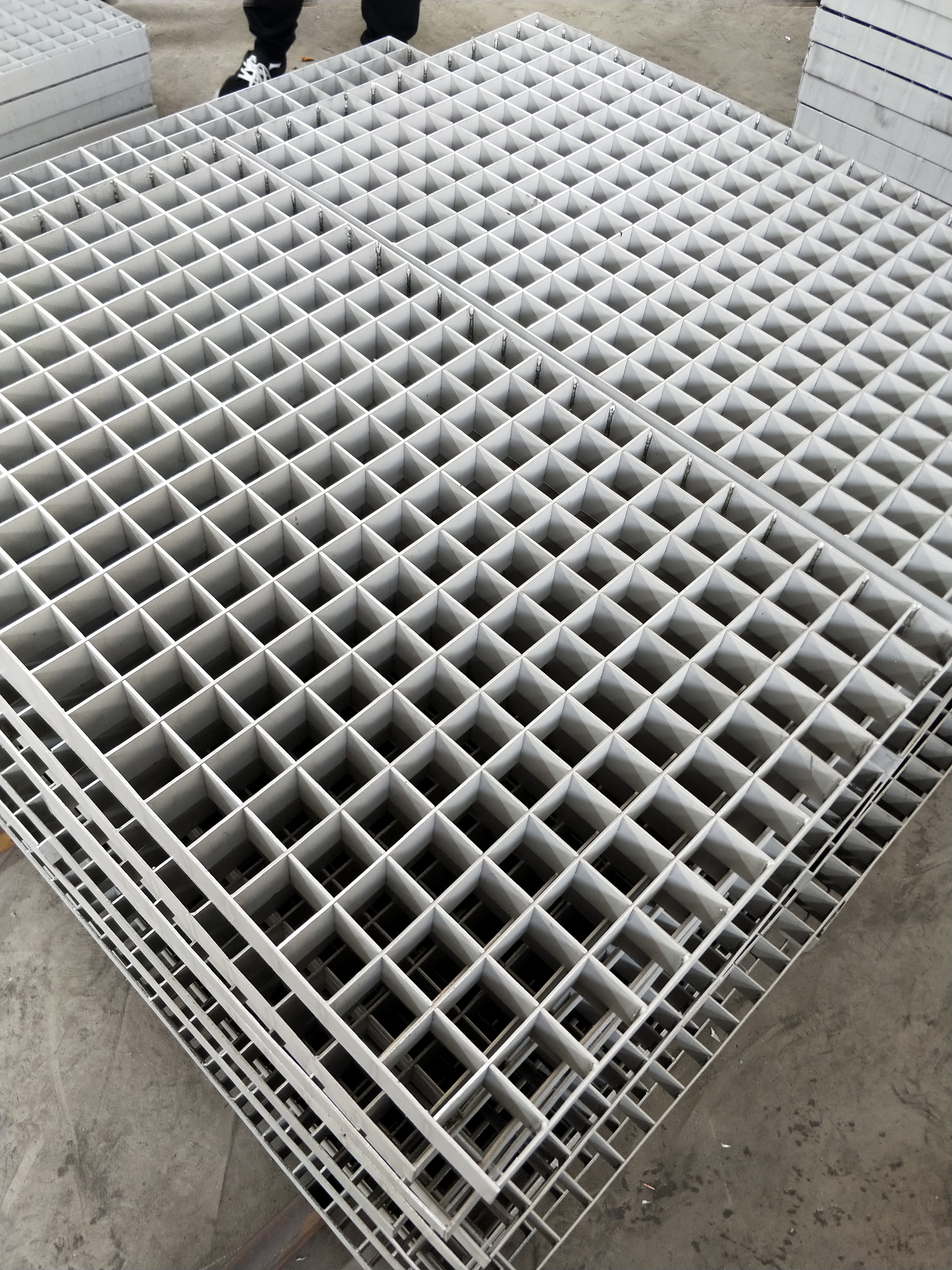 铝制格栅板尺寸 铝格栅板多少钱一个平方