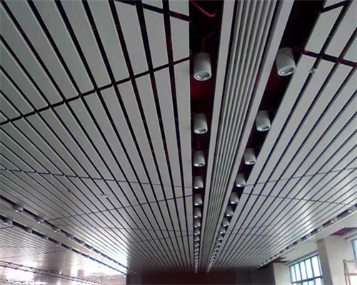 铝制格栅板吊顶安装图解 铝格栅吊顶施工工艺节点图