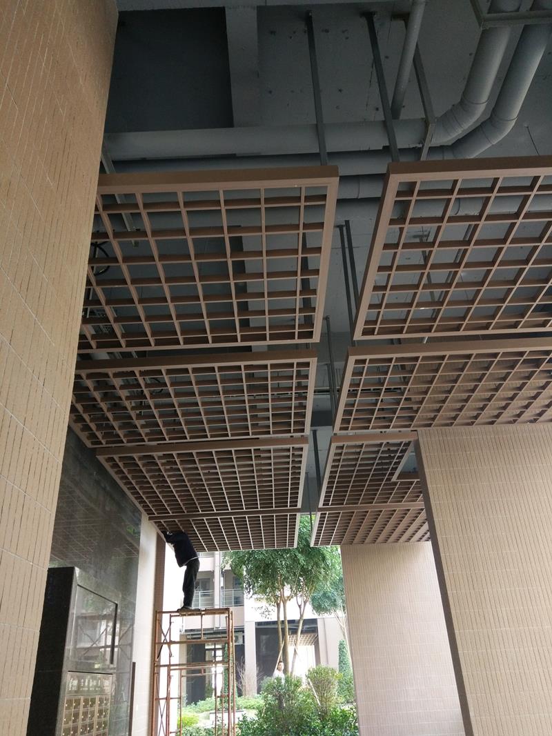 定制铝格栅天花 铝格栅吊顶报价 做法