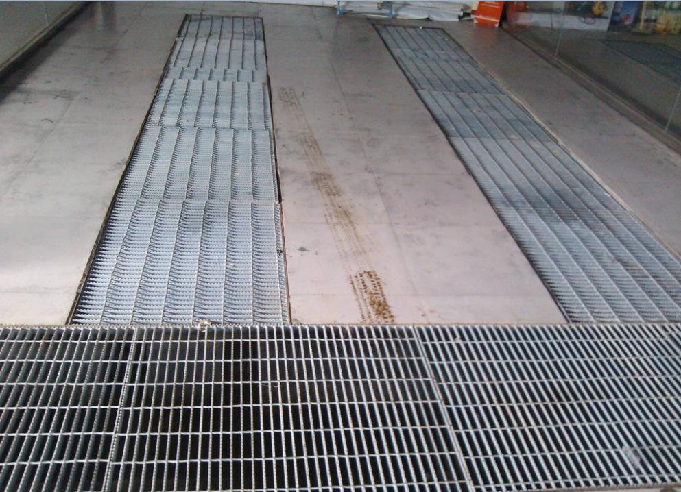 踏步梯格栅板标准 格栅踏步板理论重量表 标准