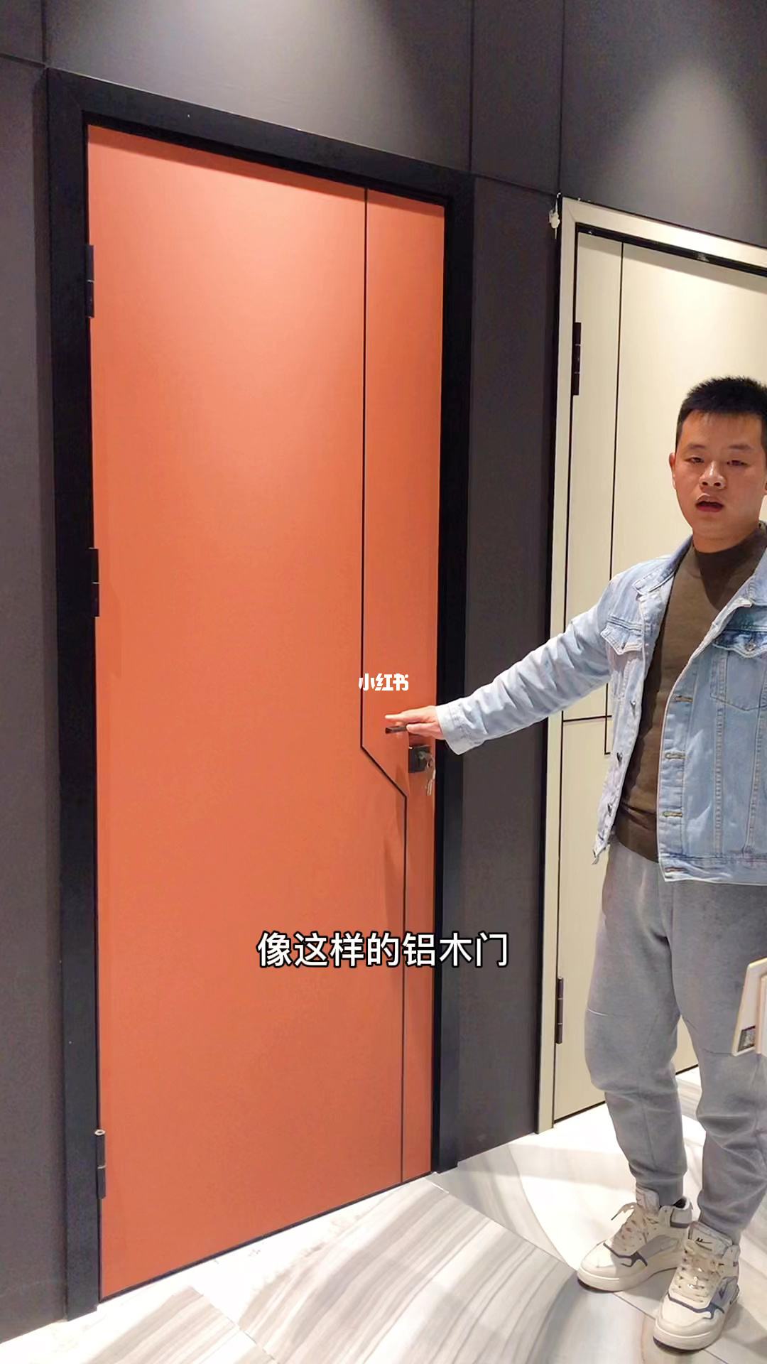 铝合金格栅木门价格及图片 铝合金格栅木门价格及图片大全
