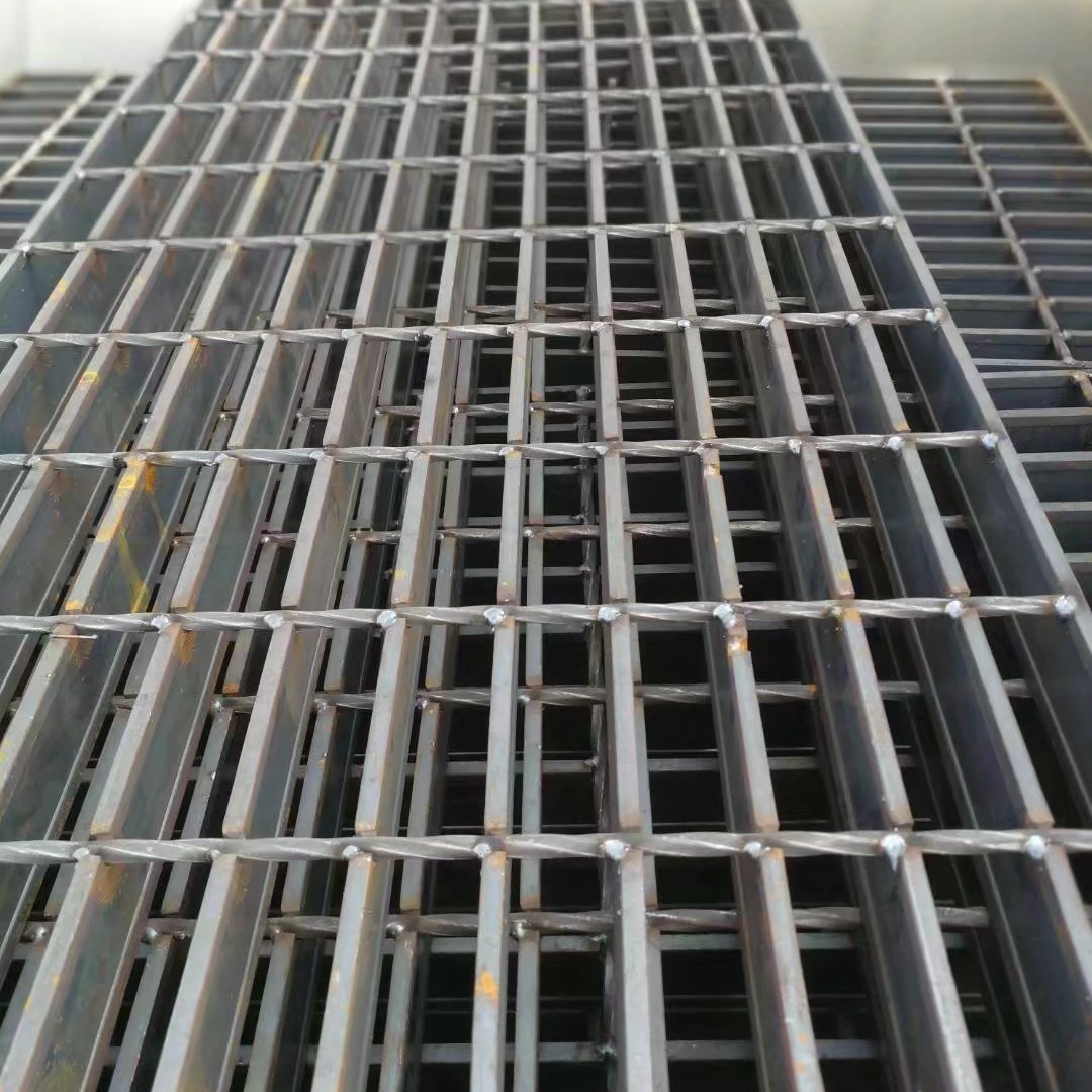 汕头异形钢格栅踏步板 汕头异形钢格栅踏步板厂家