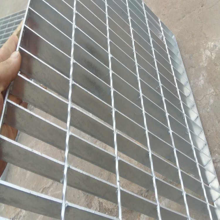 江苏t3楼梯踏步板钢格栅 格栅板楼梯踏步及平台参照图集