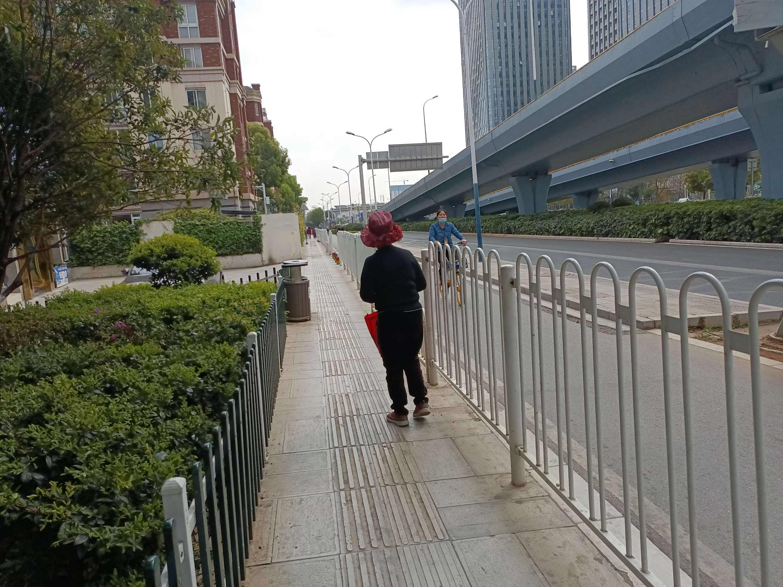 步道安全吗 步道可以停车吗