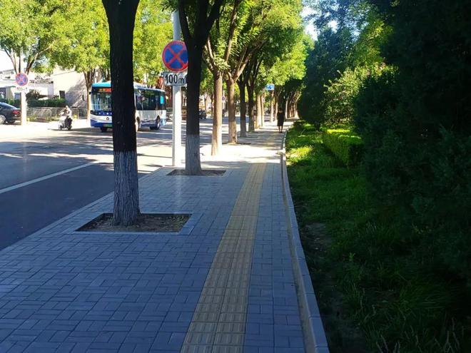 人行步道安全标准图片尺寸 人行步道安全标准图片尺寸是多少