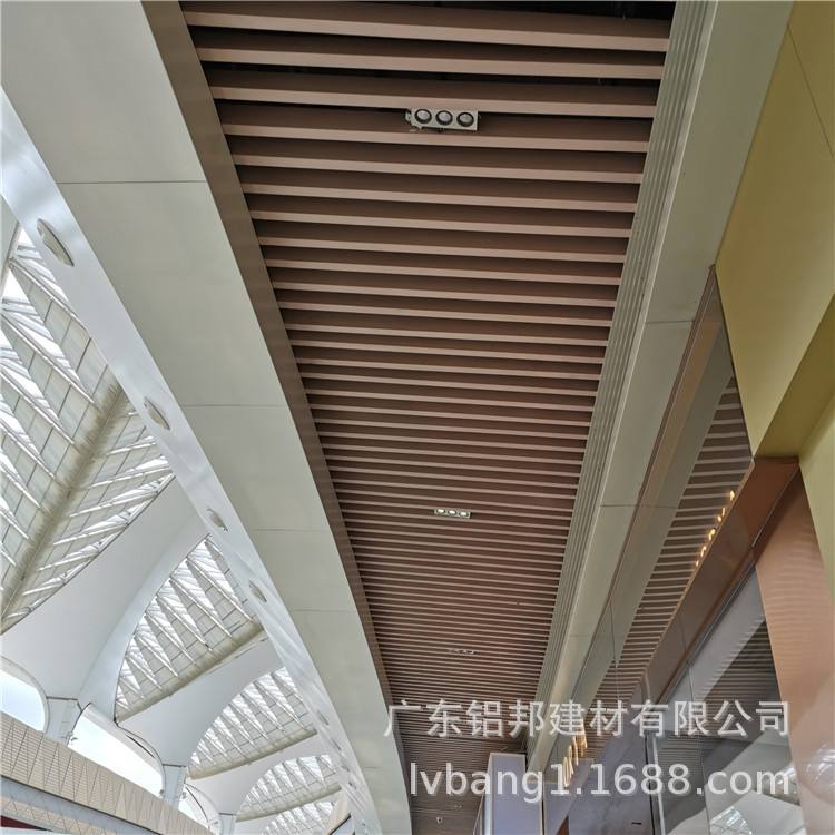 湖南铝方通格栅定制 铝方通格栅外墙怎么安装