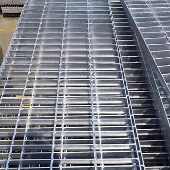 清远钢格栅踏步板 踏步格栅板规格型号