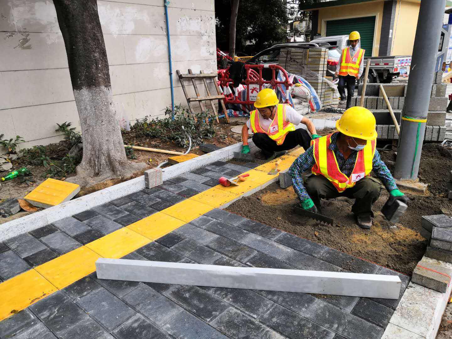 安全步道保居民安全 安全步行的规则有哪些