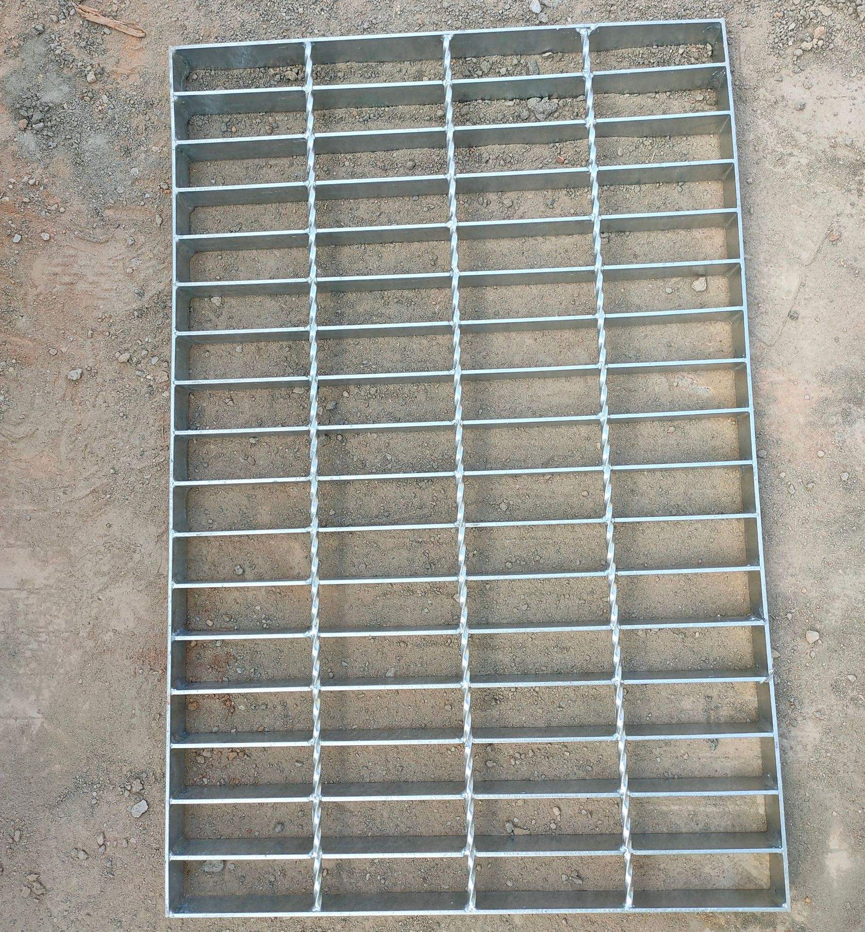 地下室钢格栅踏步板 格栅板楼梯踏步及平台参照图集
