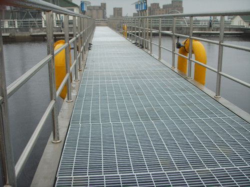 自动化设备铝合金格栅板 铝合金格栅板多少钱一个平方