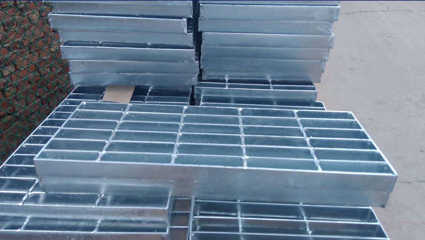 钢格栅踏步板重量怎么算 钢格栅踏步板重量怎么算的