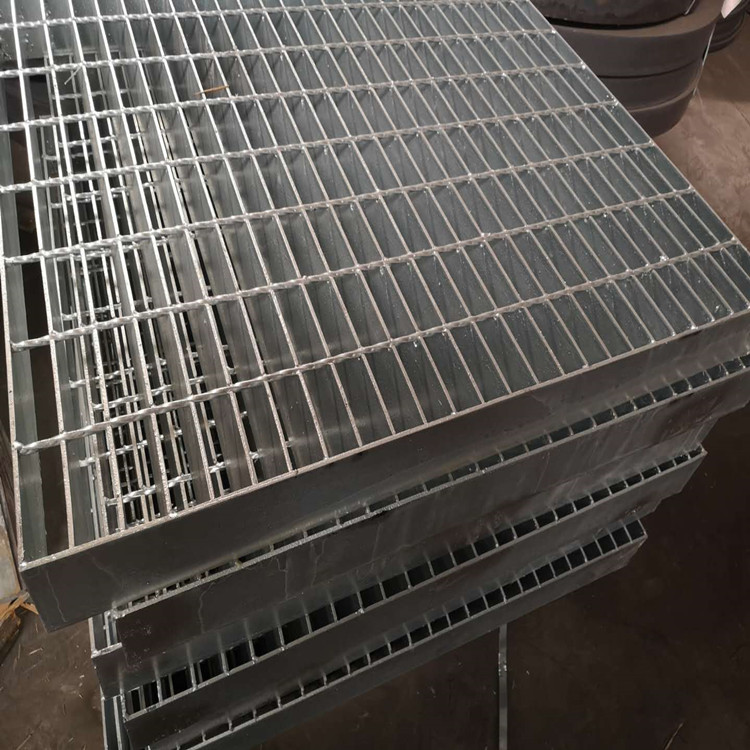 钢格栅踏步板技术标准 钢格栅踏步板技术标准最新