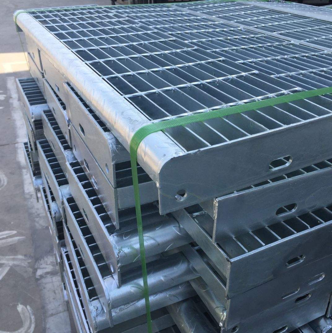 郑州格栅踏步板 郑州格栅踏步板厂家