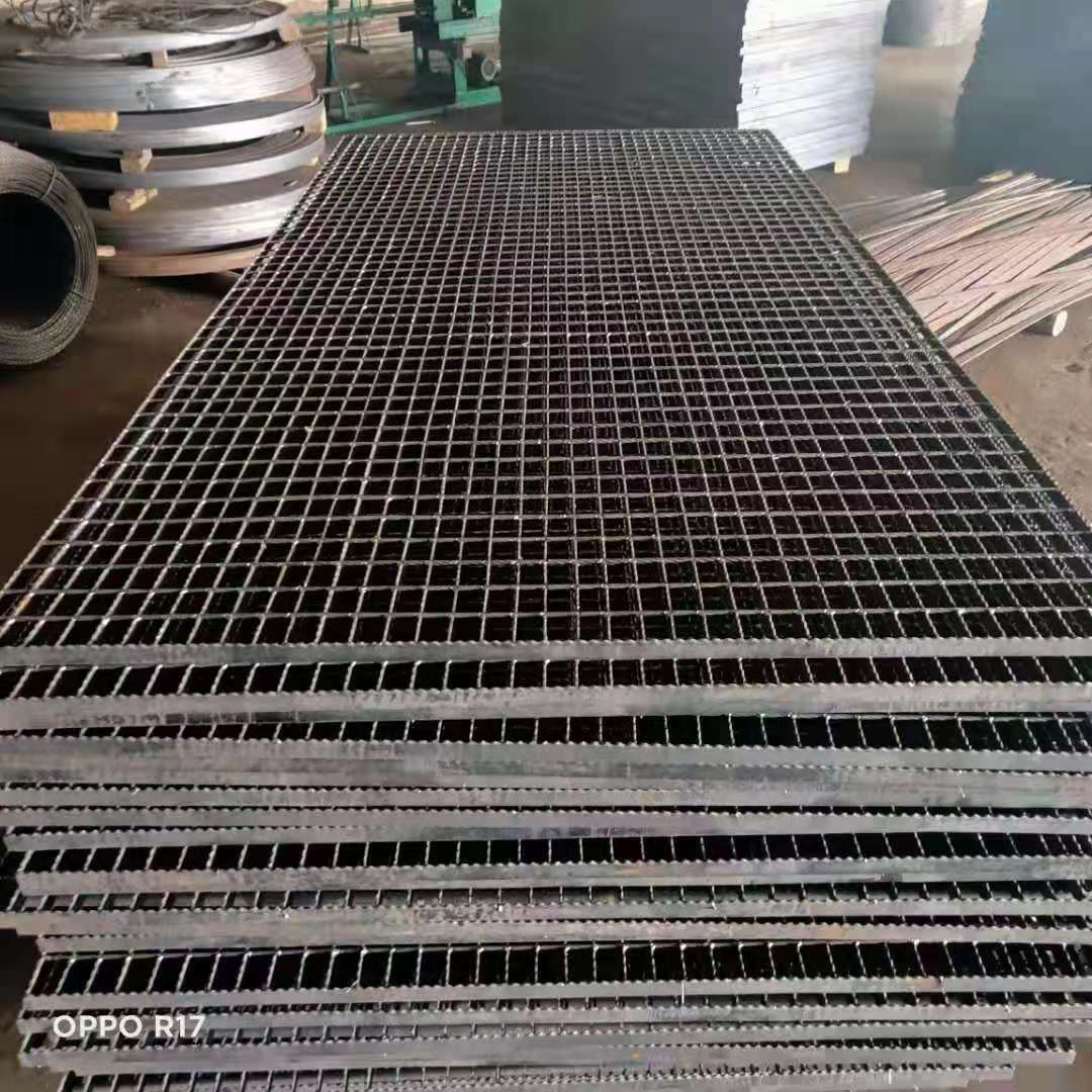 格栅踏步板的宽度 踏步格栅板规格要求