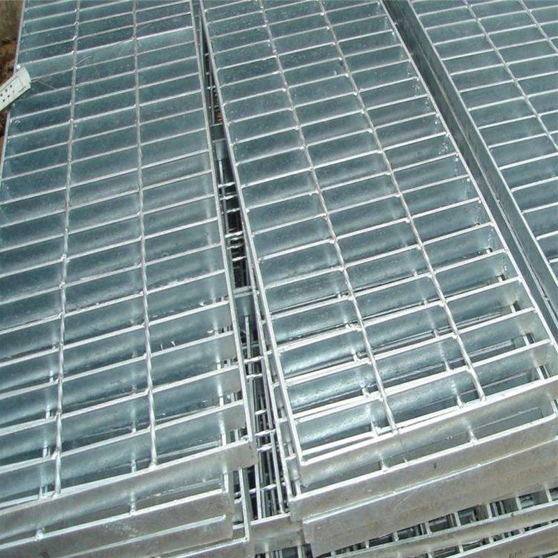 宿迁踏步板格栅板作用 格栅踏步板理论重量表 标准