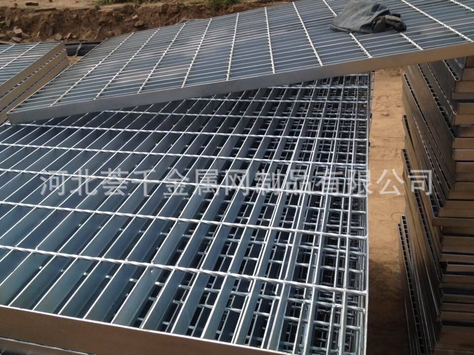 福州销售楼梯踏步板钢格栅 福州销售楼梯踏步板钢格栅的地方