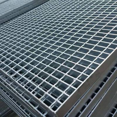 中山盘梯钢格栅踏步板 钢格栅楼梯踏步板规格表