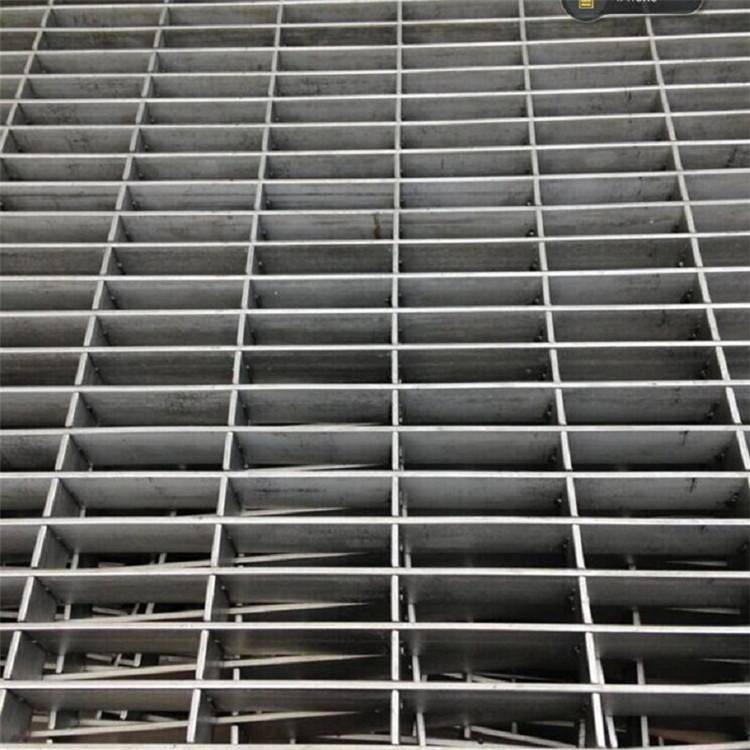 格栅板踏步价格 踏步格栅板规格要求