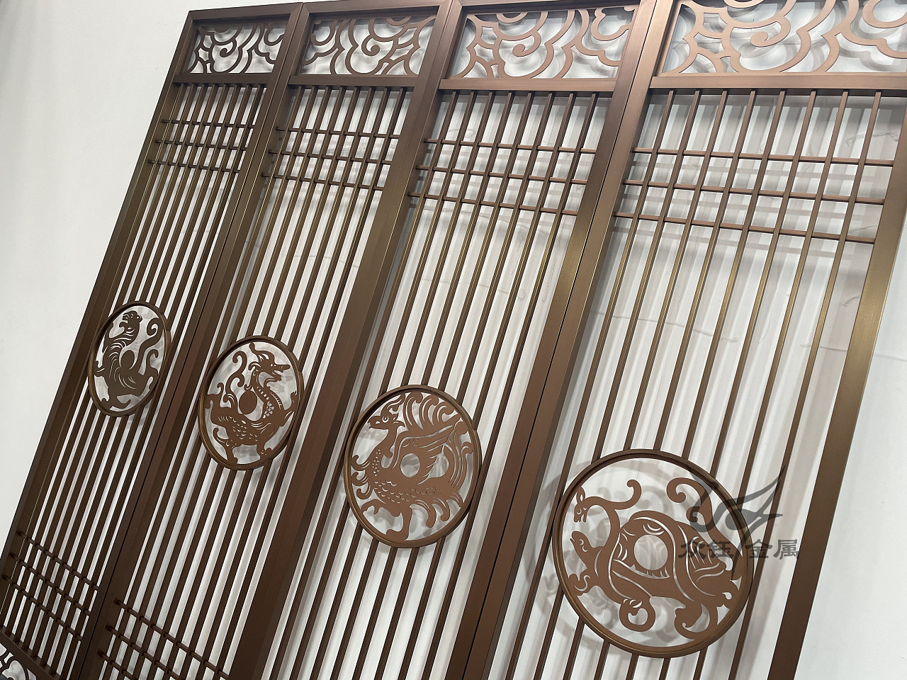 西安铝艺格栅大门定制厂 西安铝艺格栅大门定制厂家电话