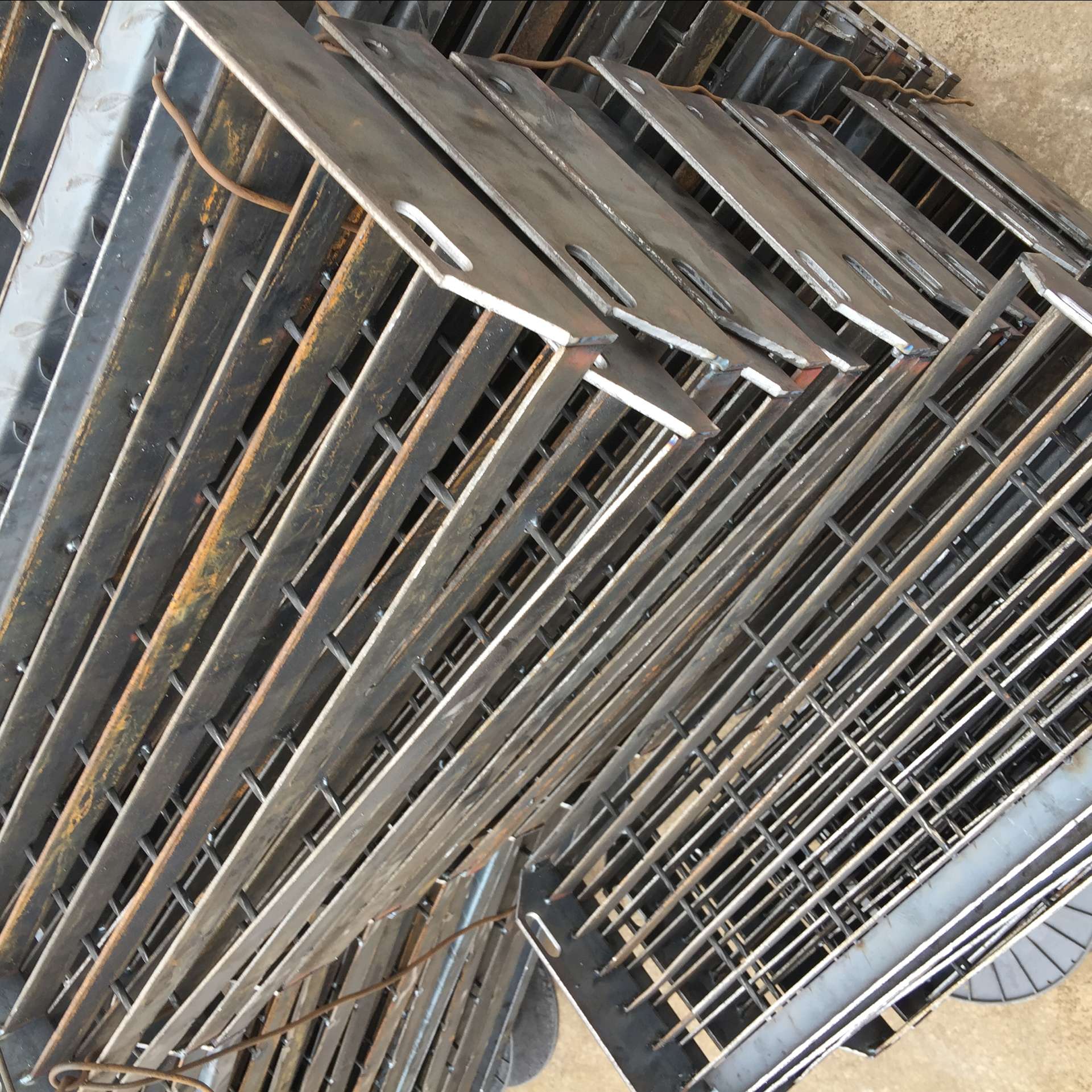 c1型格栅踏步板 踏步格栅板规格型号