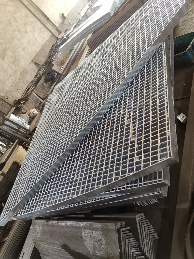 汕头q235钢格栅踏步板 