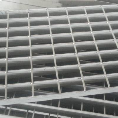不锈钢结构格栅踏步板 不锈钢格栅板多少钱一个平方