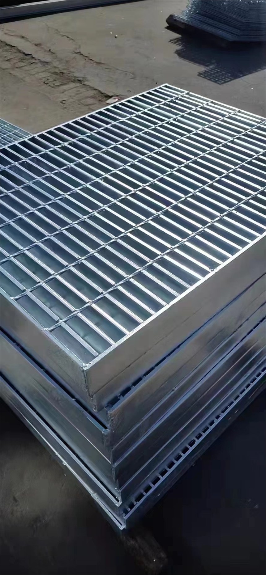 安徽销售楼梯踏步板钢格栅 安徽销售楼梯踏步板钢格栅电话