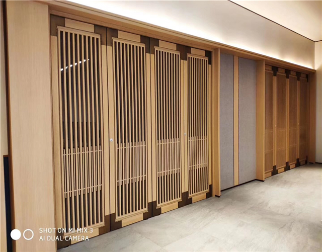 青岛仿木纹铝合金格栅定做 青岛仿木纹铝合金格栅定做店
