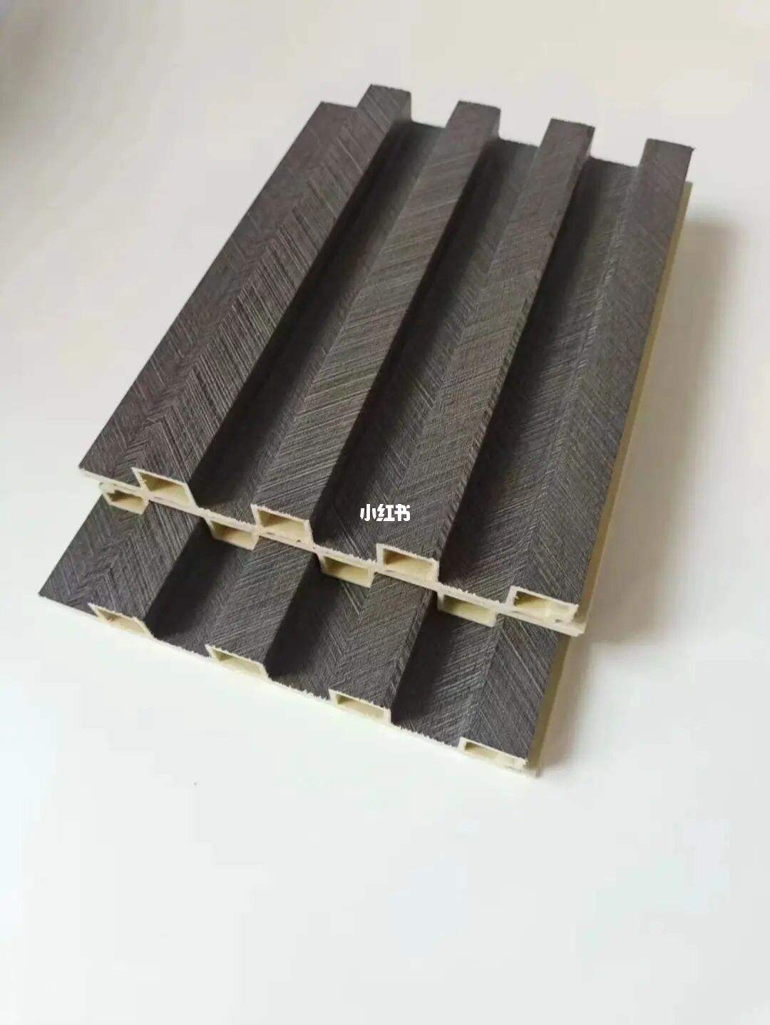 铝合金格栅柜门价格多少 铝合金格栅板多少钱一个平方