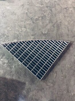 防滑踏步异形钢格栅板 