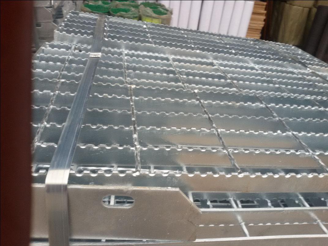 成都铝合金格栅板生产厂家 成都铝合金格栅板生产厂家地址