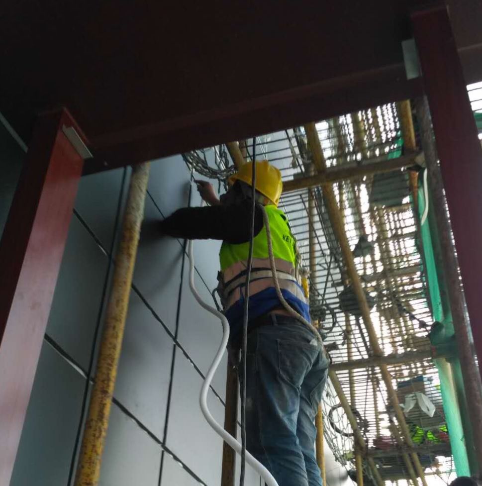 屋面铝合金格栅施工方案 屋面铝合金格栅施工方案怎么写