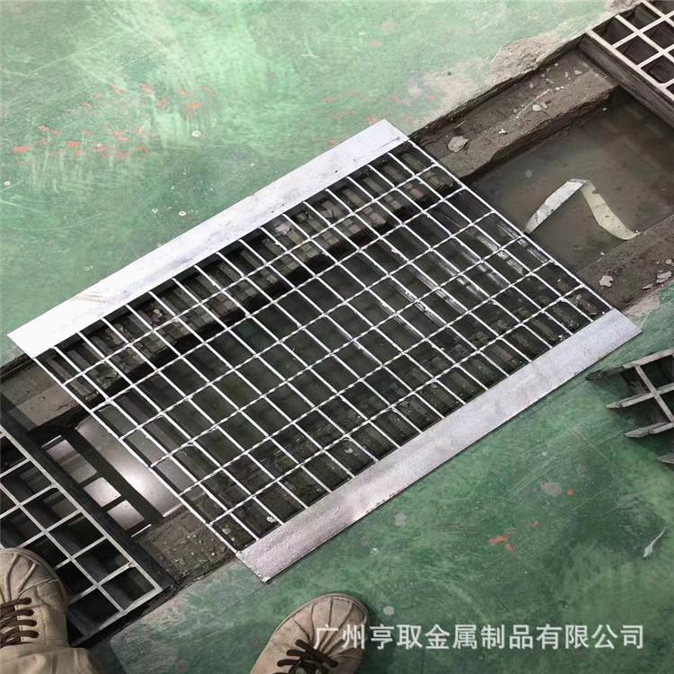 格栅地板防滑踏步板哪个好 格栅地板防滑踏步板哪个好些