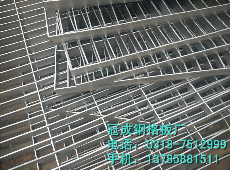 福建t1楼梯踏步板钢格栅安装夹 