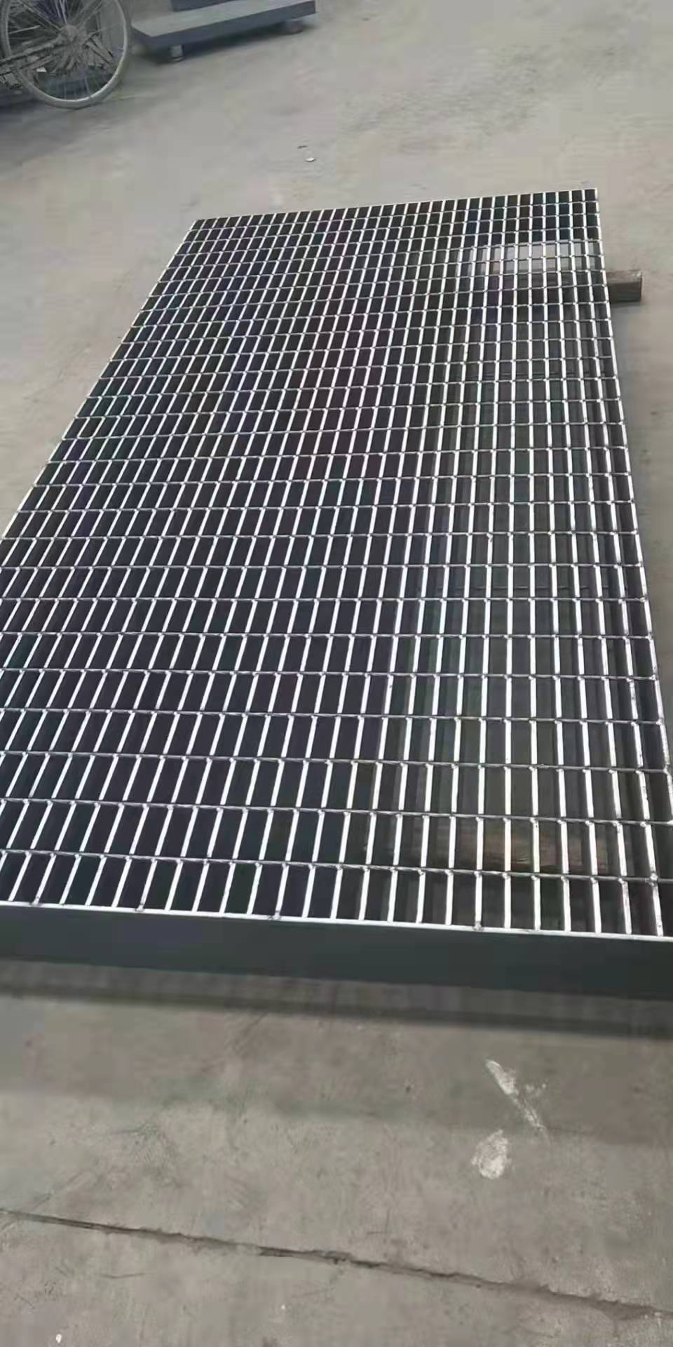 格栅板踏步的重量 格栅板踏步的重量怎么计算