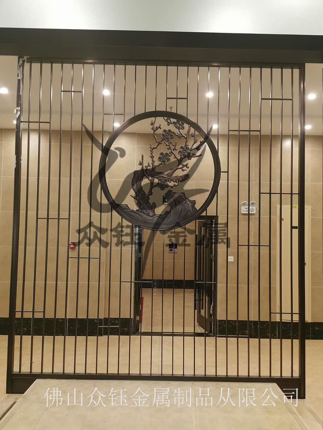 镂空铝合金格栅屏风 铝合金格栅屏风效果图