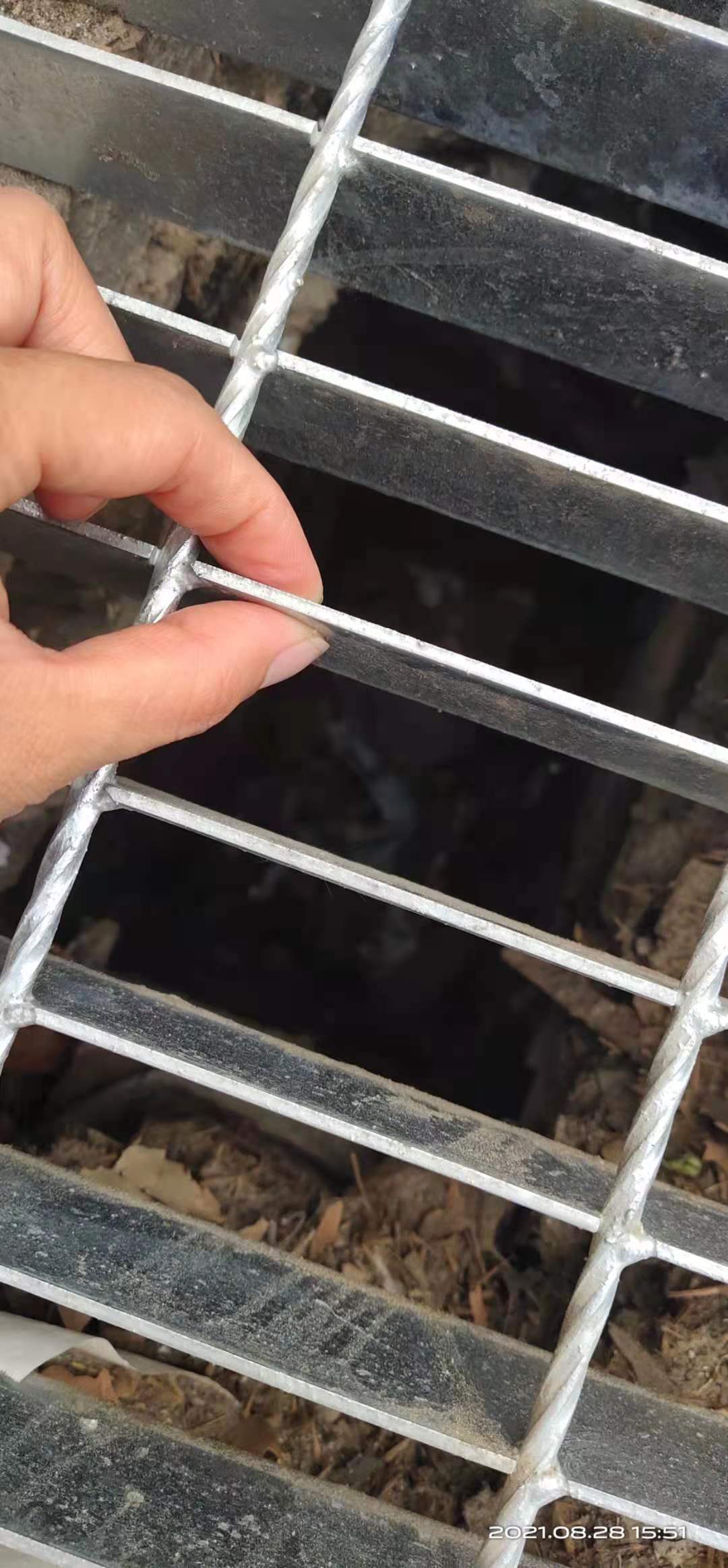 河源花纹板钢格栅踏步板 