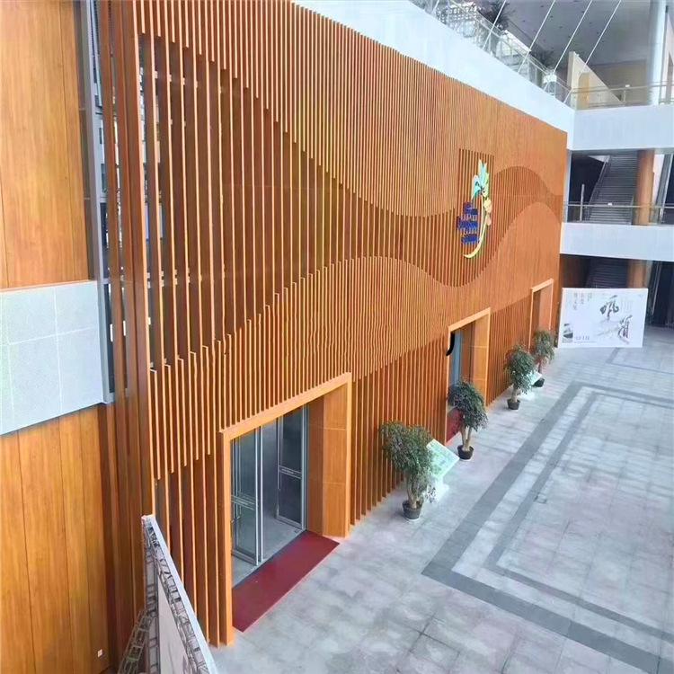 铝合金格栅门头 铝合金格栅安装视频