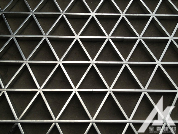 成品铝合金格栅多少一平方 成品铝合金格栅多少一平方的