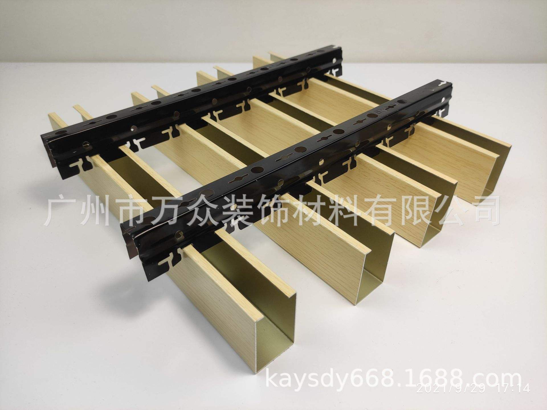 铝合金格栅幕墙造价 铝合金格栅幕墙节点图