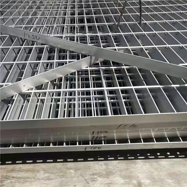 铝合金格栅焊接批发 铝合金格栅安装施工方案