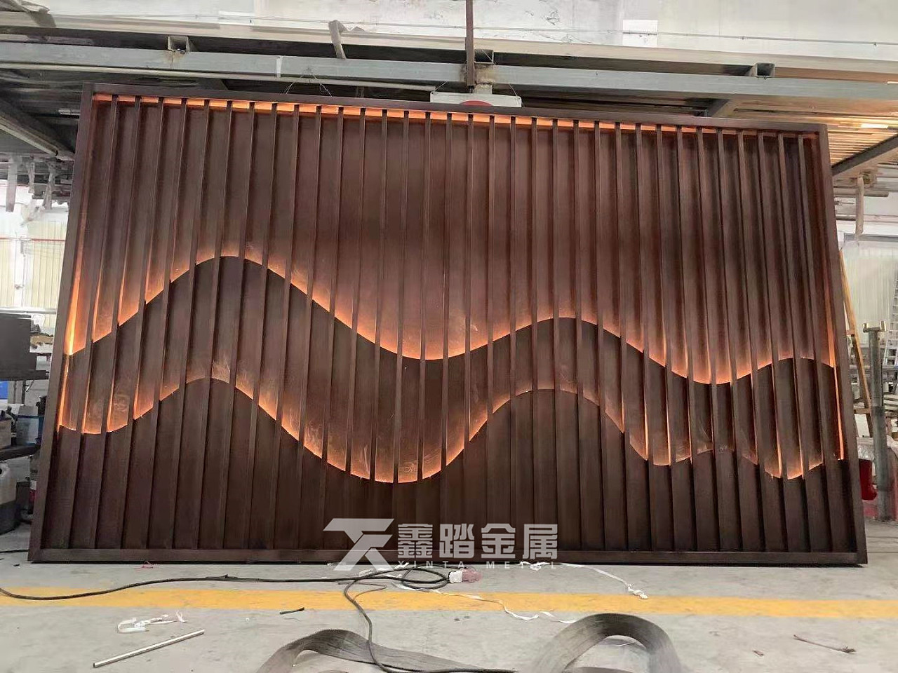 铝合金格栅背景墙效果图片 铝合金格栅背景墙效果图片高清
