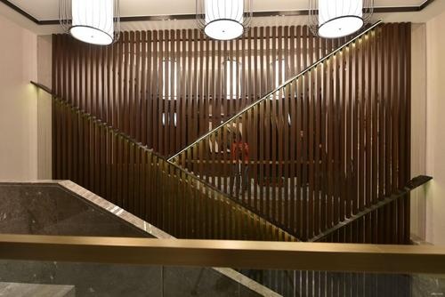 铝合金格栅墙制作方法图片 铝合金格栅墙制作方法图片大全