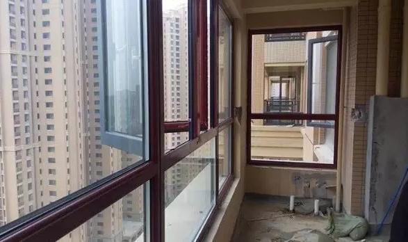 铝合金格栅封阳台好吗视频 铝合金格栅封阳台好吗视频讲解
