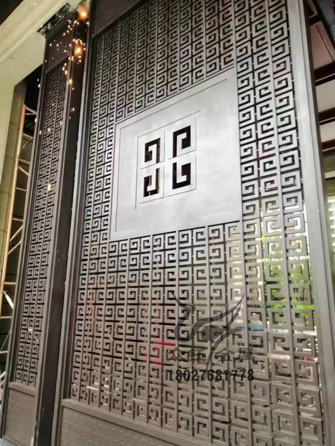 背景墙铝合金格栅样式图片 背景墙用铝合金还是木线条好