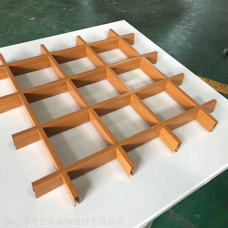 铝合金格栅吊顶型号 铝合金格栅吊顶多少钱一平方