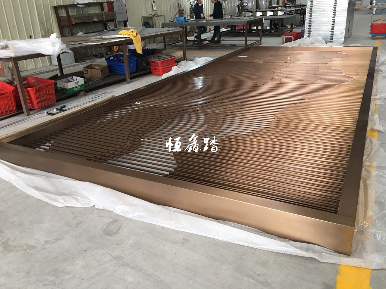 户外铝合金格栅背景墙 户外铝合金格栅背景墙图片大全