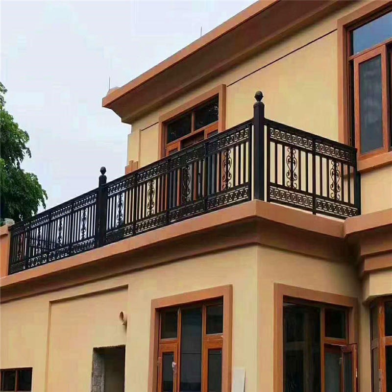 别墅铝合金格栅造型图片 别墅铝合金门窗实景效果图